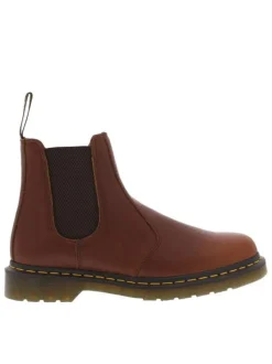 Boots en cuir marron à talon plat et à bandes élastiquées sur les côtés