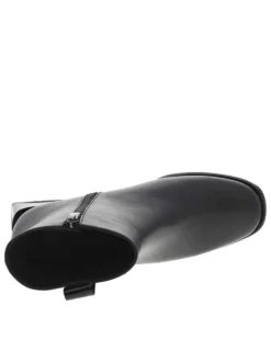 Boots en cuir noires à talon moyen, à zip et avec décors en acier