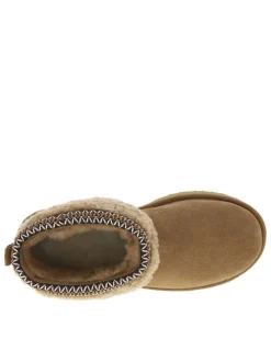 Boots naturel plat avec intérieur chaud fourré et tour de pieds brodé