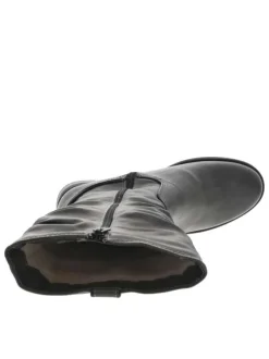 Bottes anthracite à talon plat et à zip latéral avec aspect plissé et logo