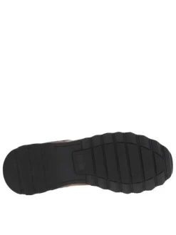 Bottines en cuir brunes à semelle plat à talon plate et à lacets
