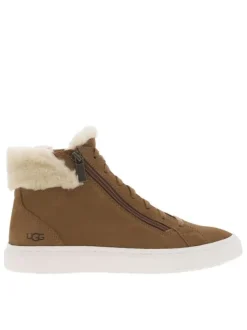 Bottines en cuir écrues avec une doublure fourrée et à lacets plats