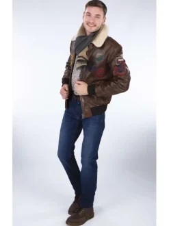 Bottines en cuir marron à talon décroché bas avec des lacets ronds