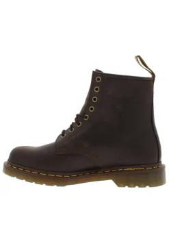 Bottines en cuir marron à talon décroché bas avec des lacets ronds