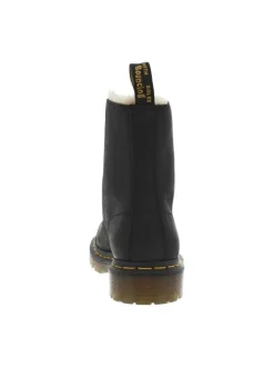 Bottines en cuir noires mat à talon plat et à lacets ronds avec doublure chaude