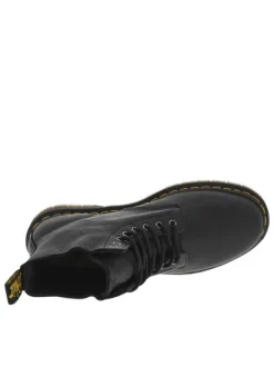 Bottines en cuir noires à talon décroché bas avec des lacets ronds