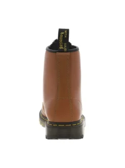 Bottines en cuir tan à talon décroché bas et à lacets ronds jaunes