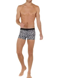 Boxer classique noir et blanc imprimé avec une coupe près du corps