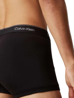 Boxer classique noir uni avec une coupe fermée et une taille élastiquée