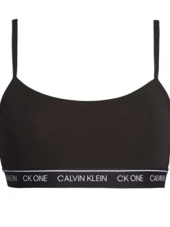 Brassière noire unie avec petite étiquette d'authentification rouge à l'arrière