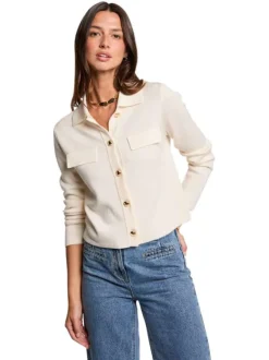 Cardigan écru uni en maille piquée avec un col à revers et des boutons or
