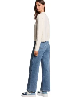 Cardigan écru uni en maille piquée avec un col à revers et des boutons or