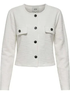Cardigan écru uni texturé à coupe courte avec des poches à rabat à la poitrine