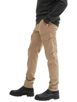 Cargo en coton beige uni ajusté avec poches à rabats de travers