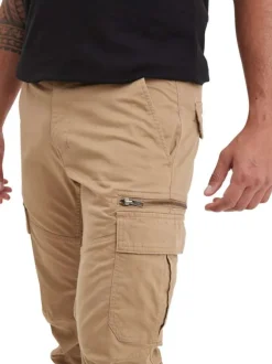 Cargo en coton beige uni à coupe regular fit et à poches à rabat sur les côtés