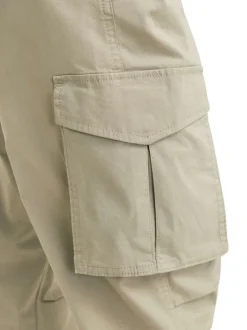 Cargo en coton écru uni avec une coupe droite et une taille élastiquée