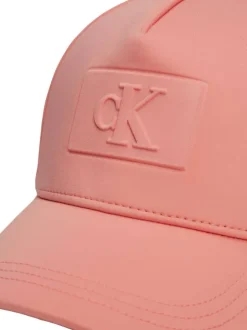 Casquette pêche unie avec logo en relief et une coupe strapback