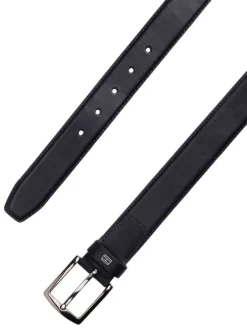 Ceinture en cuir marine unie avec fermeture à boucle à ardillon chromée