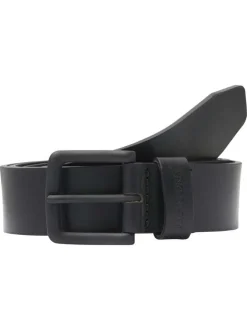 Ceinture en cuir de buffle noire pourvu du nom de la marque sur le passant
