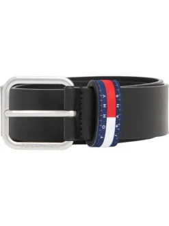 Ceinture en cuir de buffle noire unie avec une boucle carrée argentée