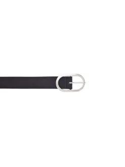 Ceinture en cuir noir avec une boucle métallique argentée ovale