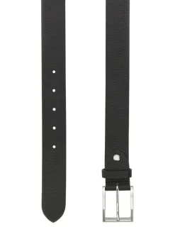 Ceinture en cuir noire unie avec nom de la marque sur la boucle rectangulaire