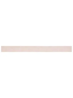 Ceinture rose pâle embossée et une boucle dorée en forme de "G"