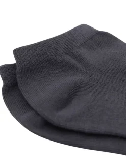 Chaussettes basses en coton biologique grises ornées du nom de la marque