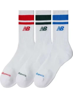 Chaussettes hautes en coton mélangé blanches unies avec une coupe haute