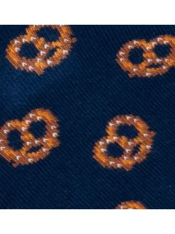 Chaussettes hautes en coton biologique mélangé noires à motifs bretzels