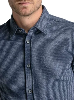 Chemise droite, en coton motifs abstraits bleu, à manches courte et col français