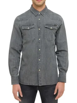 Chemise en coton anthracite avec un col chemise et poches sur la poitrine