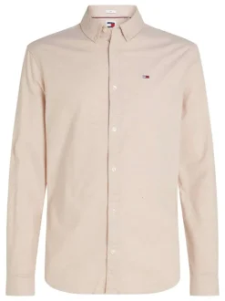 Chemise en coton biologique beige unie avec une coupe slim et un col français