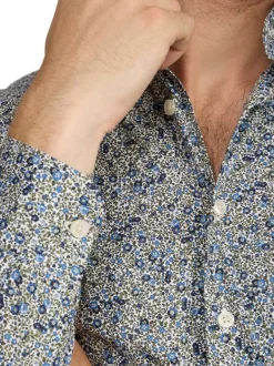 Chemise en coton biologique bleue à imprimé liberty et à coupe regular fit