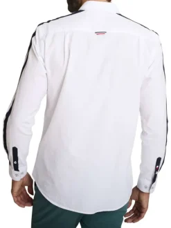Chemise en coton blanche à coupe droite pourvue d'un col à revers