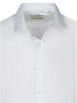 Chemise en coton blanche unie avec une coupe slim et un col français