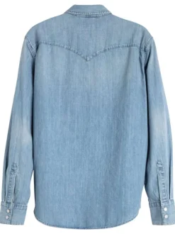 Chemise en coton bleue délavée avec une coupe regular fit et un col français