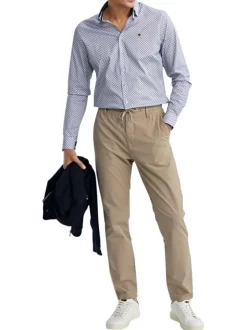 Chemise en coton bleue à motifs pourvue d'une coupe slim et d'un col français
