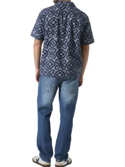 Chemise en coton bleu marine à motifs abstraits imprimés avec une coupe droite