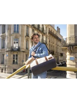 Chemise en coton ciel à coupe droite pourvue d'un col à revers