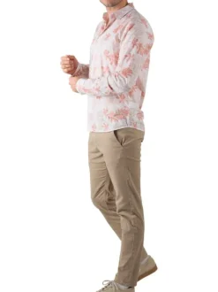 Chemise en coton écrue fleurie avec une coupe droite et un col italien