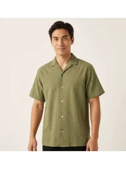 Chemise en coton kaki à coupe droite pourvue d'un col cubain