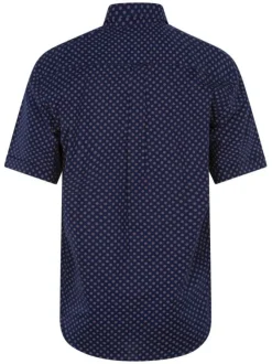 Chemise en coton marine avec une coupe droite et un col français