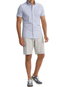 Chemise en coton marine imprimée pourvue d'une coupe droite et d'un col français