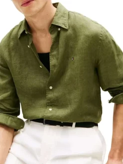 Chemise en lin kaki à coupe droite pourvue d'un col boutonné