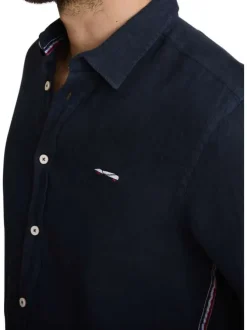 Chemise en lin marine à coupe droite pourvue d'un col à revers