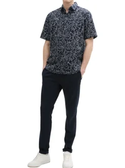 Chemise marine à motif floral blanc avec coupe regular et à manches courtes