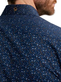 Chemise marine à motifs pourvue d'un col français et d'une coupe slim