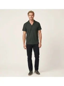 Chemise vert forêt unie pourvue d'une coupe droite et d'un col cubain