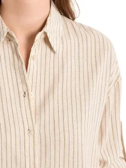 Chemisier beige à rayures pourvu d'une coupe droite et d'un col français